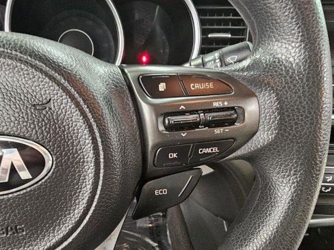 Used 2015 Kia Optima LX FWD image 12