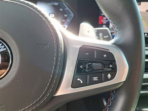 Used 2025 BMW X5 M60i image 22