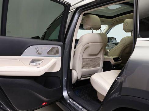 Certified 2023 Mercedes-Benz GLS 450 4MATIC image 43