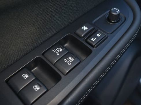 Used 2019 Subaru Outback 2.5i Premium image 15