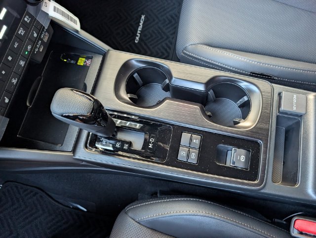 New 2026 Subaru Outback Limited AWD/4WD image 14