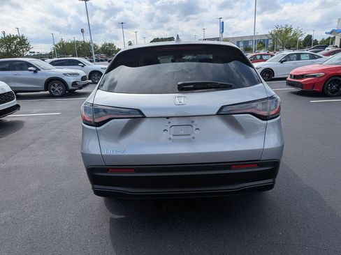 New 2026 Honda HR-V LX image 4