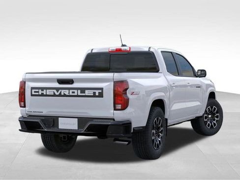 New 2026 Chevrolet Colorado Z71 w/ Technology Package AWD/4WD image 4
