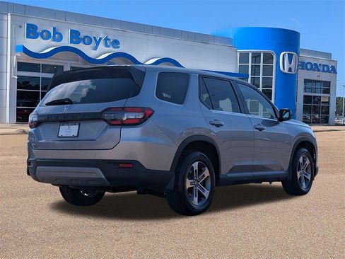 Certified 2025 Honda Pilot EX-L image 5