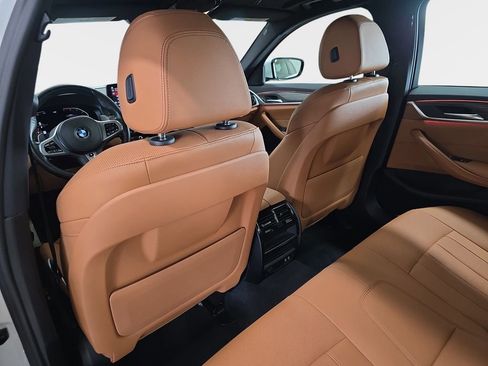 Certified 2022 BMW 530i xDrive w/ M Sport Package image 16