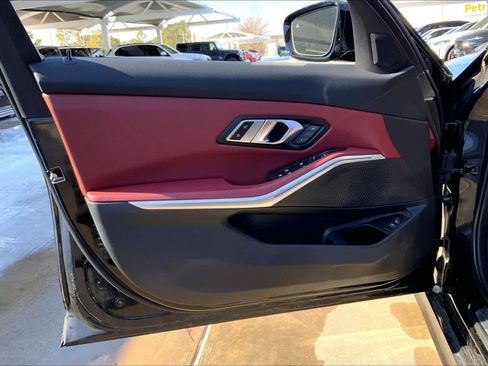 Used 2023 BMW 330i xDrive 330i xDrive w/ Premium Package image 22