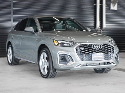 Used 2023 Audi Q5 2.0T Premium image 12