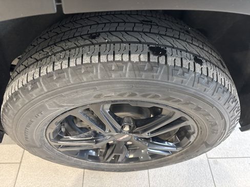 Used 2022 GMC Terrain AT4 w/ Tech Package image 14