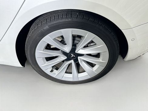 Used 2021 Tesla Model 3 Standard Range Plus RWD image 11