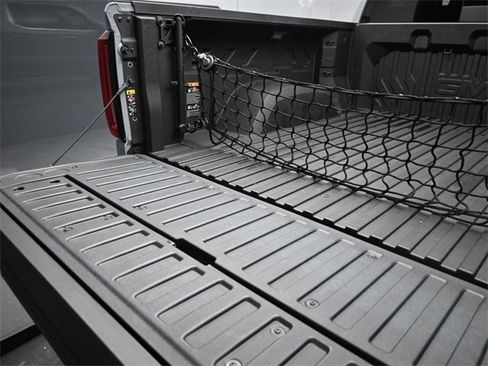 Used 2025 GMC Sierra 1500 Denali Ultimate image 7