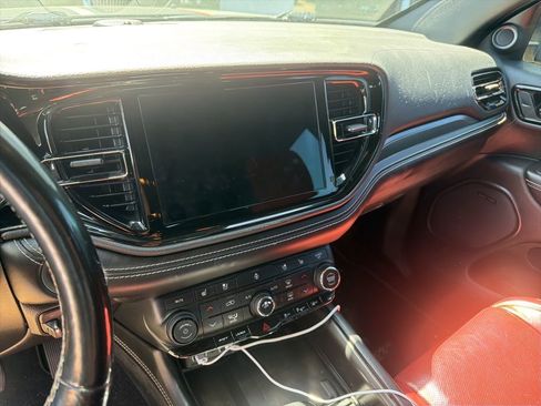 Used 2021 Dodge Durango SRT Hellcat w/ Technology Group AWD/4WD image 18