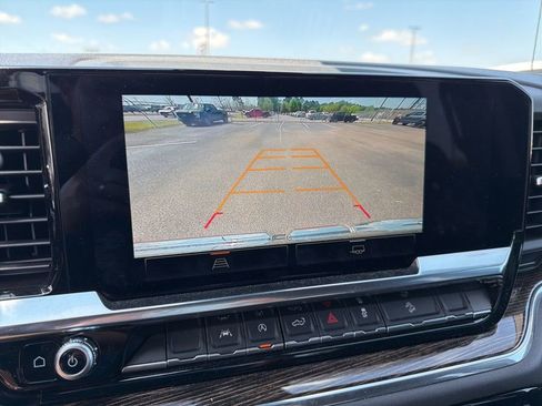 Used 2024 GMC Sierra 1500 Elevation w/ X31 Off-Road Package image 17