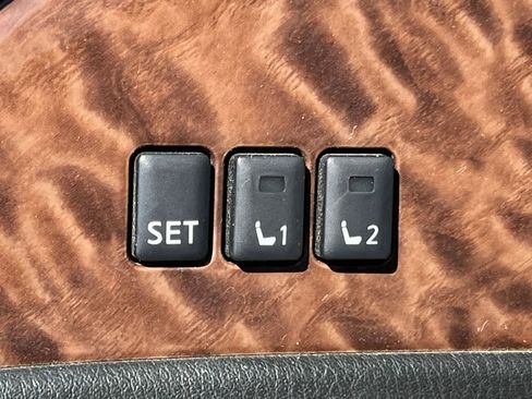 Used 2020 Nissan Armada SL w/ Premium Package AWD/4WD image 19