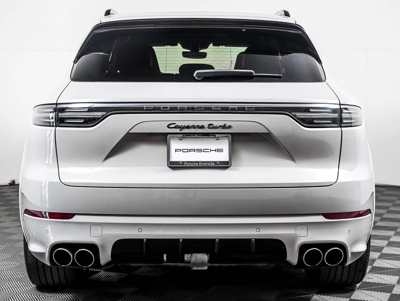 Certified 2023 Porsche Cayenne Turbo AWD/4WD image 11