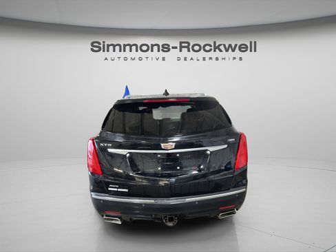 Used 2019 Cadillac XT5 Luxury w/ LPO, Radiant Package AWD/4WD image 6
