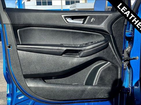 Used 2024 Ford Edge SEL image 19