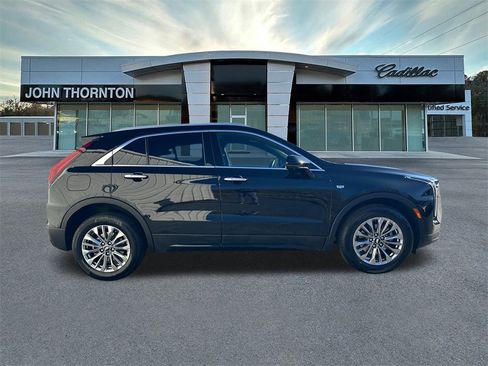 Certified 2025 Cadillac XT4 Premium Luxury image 4