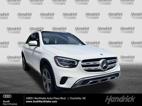 Used 2020 Mercedes-Benz GLC 300 4MATIC image 1
