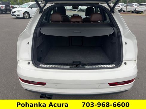 Used 2018 Audi Q3 2.0T Premium Plus w/ Premium Plus Package AWD/4WD image 26