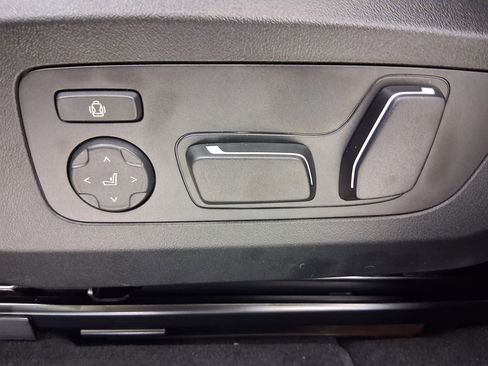 New 2026 BMW X3 xDrive30 w/ Convenience Package image 13