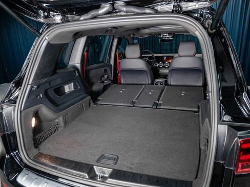 Certified 2025 Mercedes-Benz GLB 35 AMG 4MATIC image 7