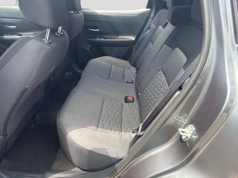 Certified 2025 Nissan Kicks SV FWD image 14