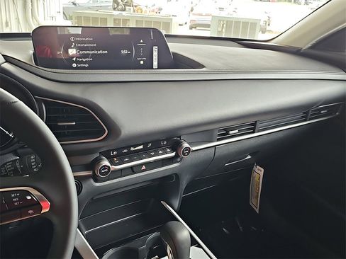 New 2025 MAZDA CX-30 AWD 2.5 S w/ Select Sport Pkg image 20
