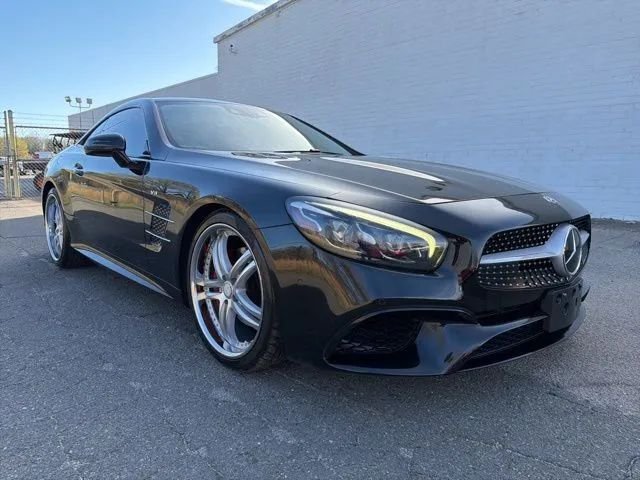 Used 2017 Mercedes-Benz SL 550 image 9