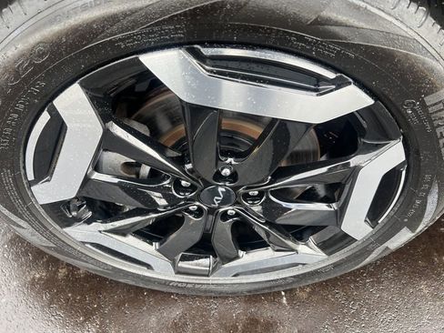 Certified 2023 Kia Telluride S w/ S Sunroof Package image 46