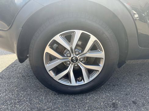 Used 2015 Kia Sportage LX image 17