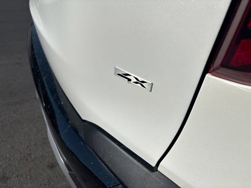 Used 2024 Kia Seltos SX w/ SX Sunroof Package AWD/4WD image 4