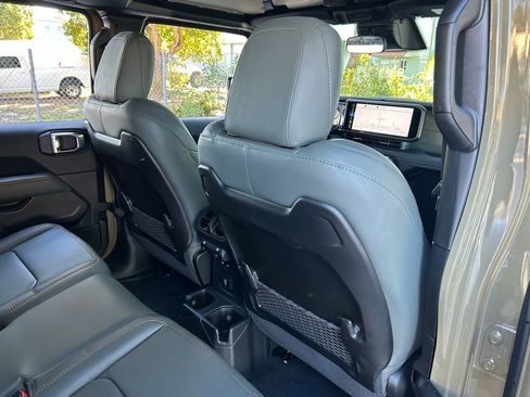 New 2026 Jeep Gladiator Mojave image 42