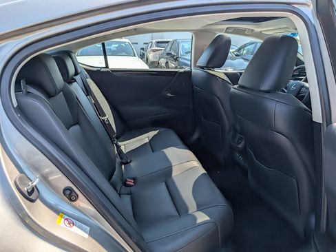Used 2019 Lexus ES 350 w/ Premium Package FWD image 12