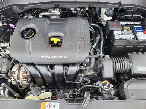 Used 2020 Hyundai Kona SEL Plus w/ Cargo Package image 11