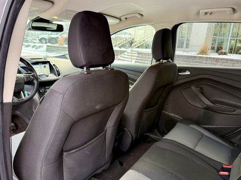 Certified 2018 Ford Escape SE w/ Ford Safe & Smart Package image 11