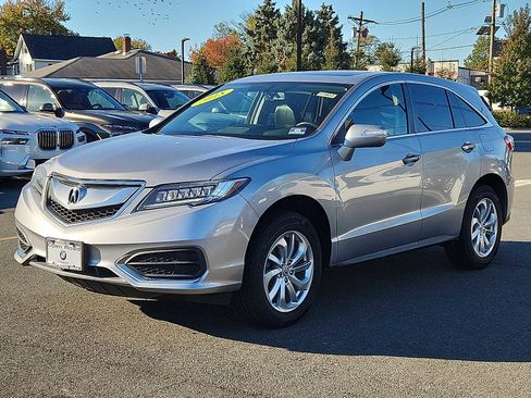 Used 2018 Acura RDX AWD w/ Technology Package image 3