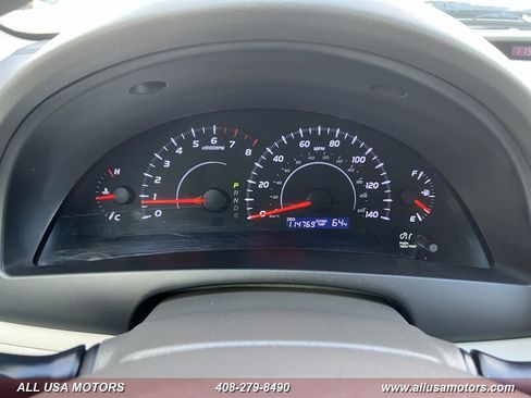 Used 2011 Toyota Camry LE image 26