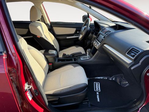 Used 2017 Subaru Crosstrek 2.0i Premium image 19