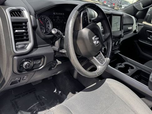 Used 2019 RAM 1500 Big Horn AWD/4WD image 15