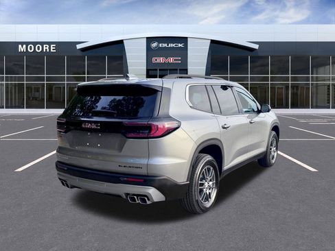 Used 2025 GMC Acadia Elevation image 3