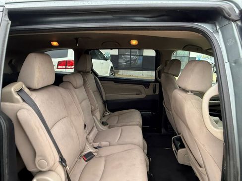 Used 2019 Honda Odyssey EX image 22