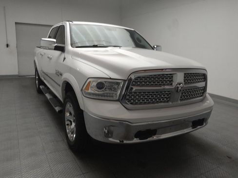 Used 2013 RAM 1500 Laramie w/ Convenience Group AWD/4WD image 14