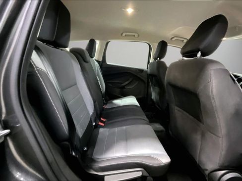 Used 2018 Ford Escape S image 24