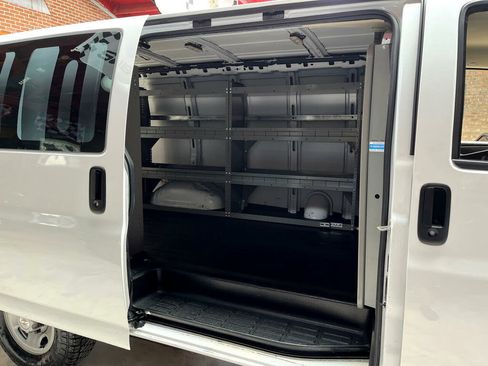 Used 2019 Chevrolet Express 2500 w/ Driver Convenience Package RWD image 23