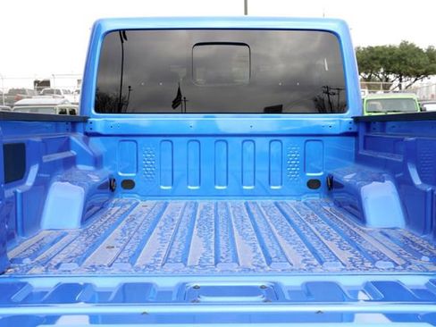 New 2026 Jeep Gladiator Mojave image 21