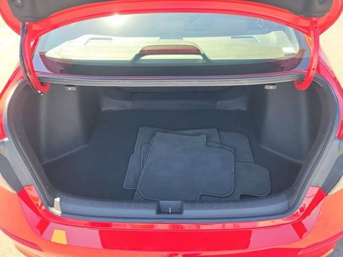 Used 2025 Honda Civic Sport image 10