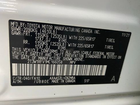 Used 2021 Toyota RAV4 XLE image 22