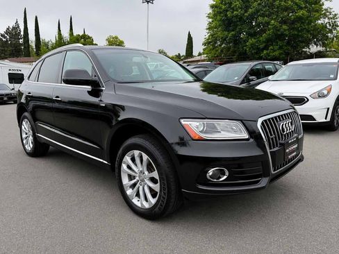 Used 2015 Audi Q5 2.0T Premium Plus w/ Technology Package AWD/4WD image 1