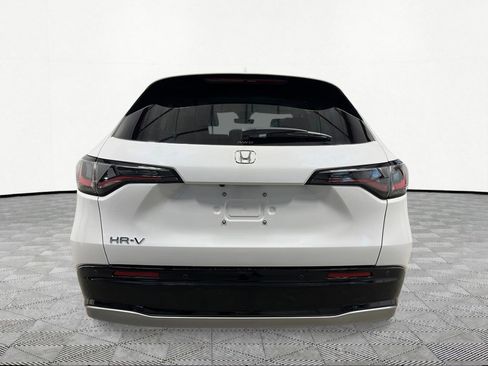 New 2026 Honda HR-V EX-L image 5