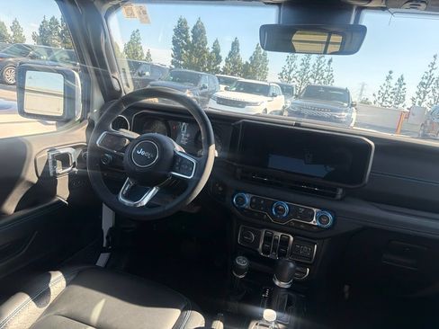 Used 2024 Jeep Wrangler High Altitude AWD/4WD image 13